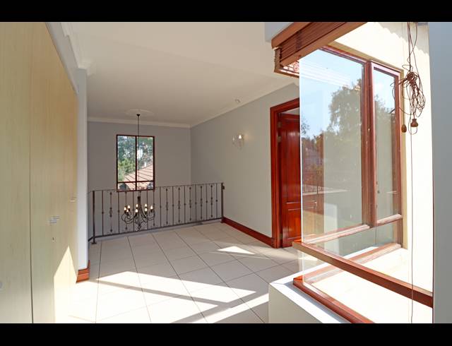 3 BEDROOM HOUSE FOR SALE IN MELROSE